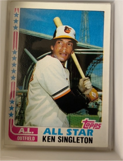 1982 Topps #552 Ken Singleton — front