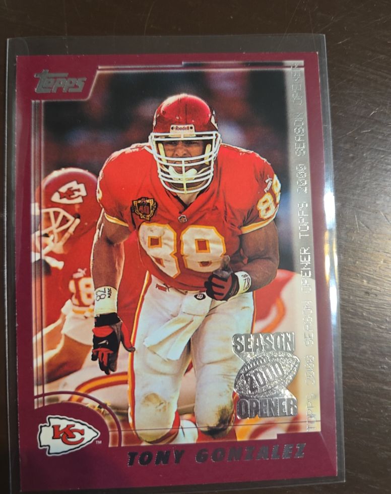 2000 Topps Season Opener #40 Tony Gonzalez — front
