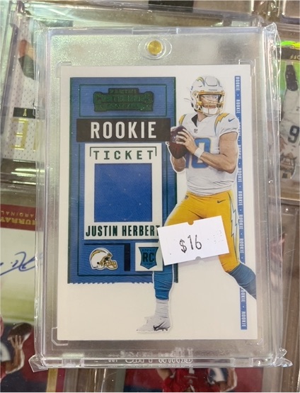2020 Panini Contenders Rookie Ticket Justin Herbert — front