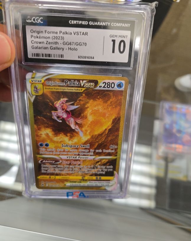 2023 Crown Zenith Origin Forme Palkia VSTAR #GG67 — front