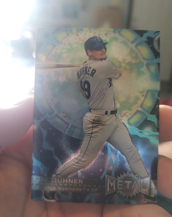 1996 Metal Universe #19 Buhner — front