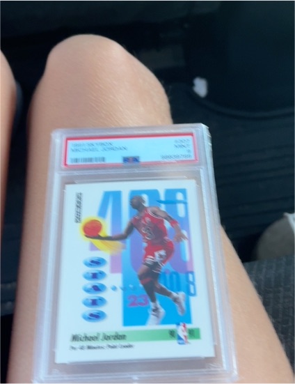 1991-92 Skybox #307 Michael Jordan — front