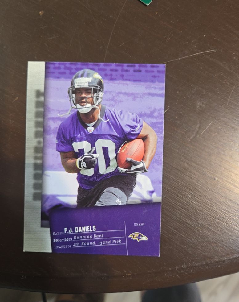 2006 Upper Deck Rookie Debut #130 P.J. Daniels — front