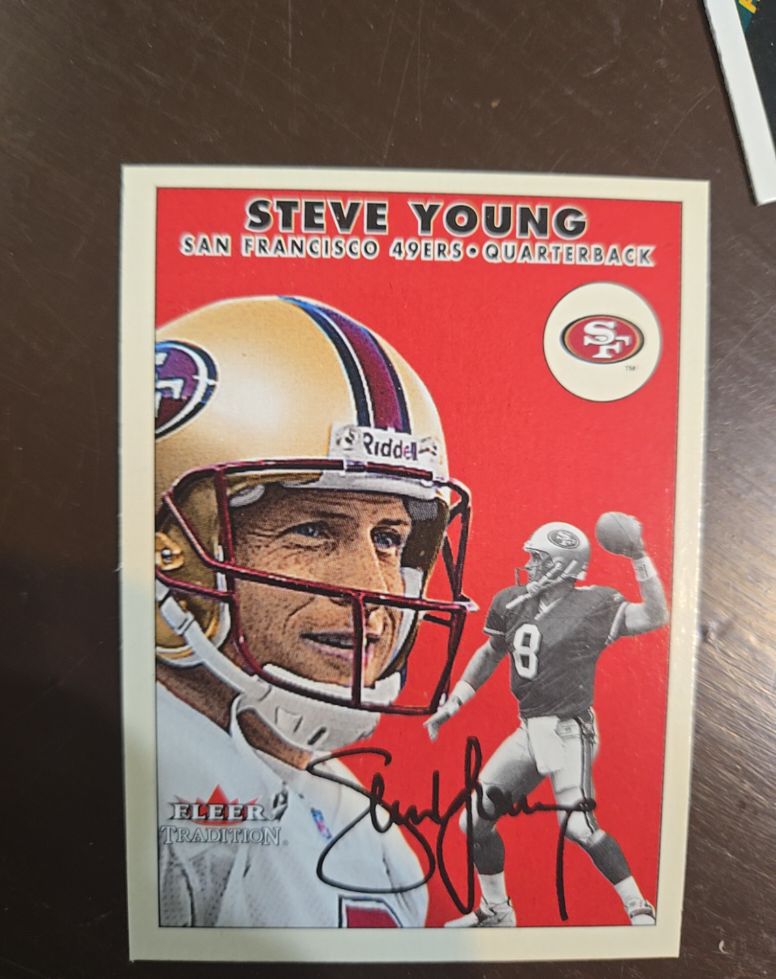 2000 Fleer Tradition #169 Steve Young — front
