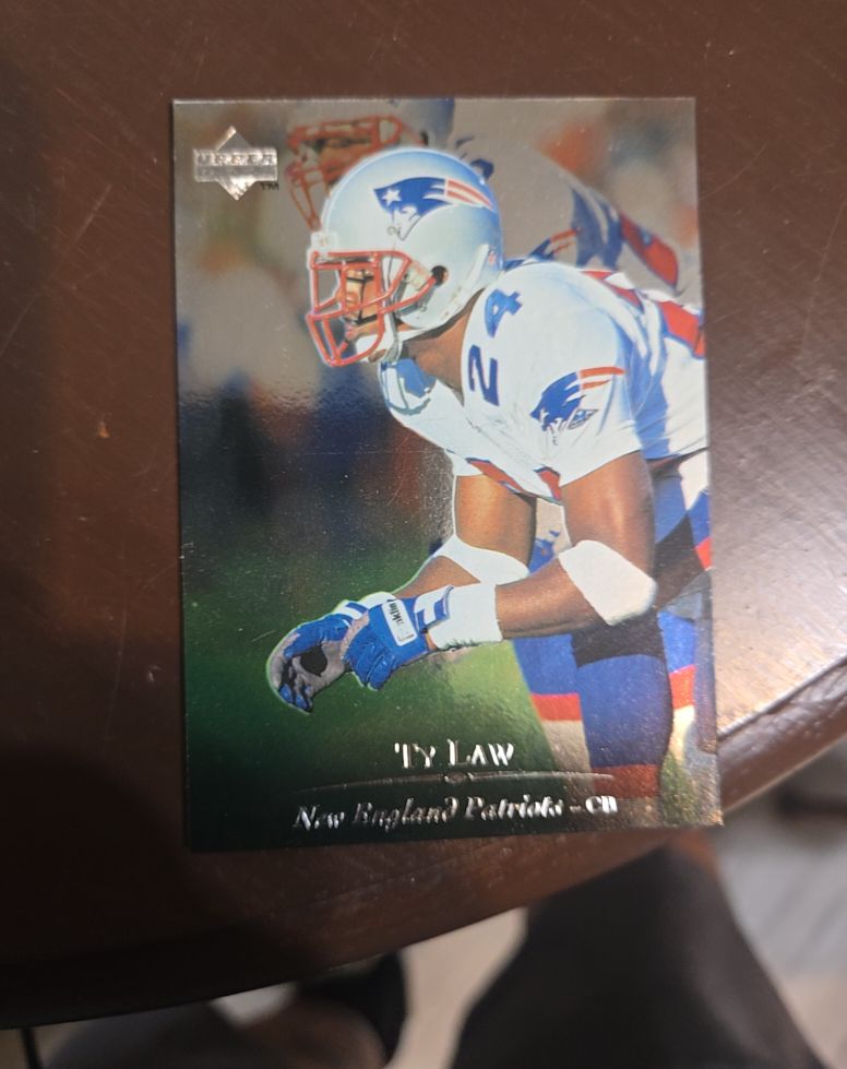 1996 Upper Deck #198 Ty Law — front