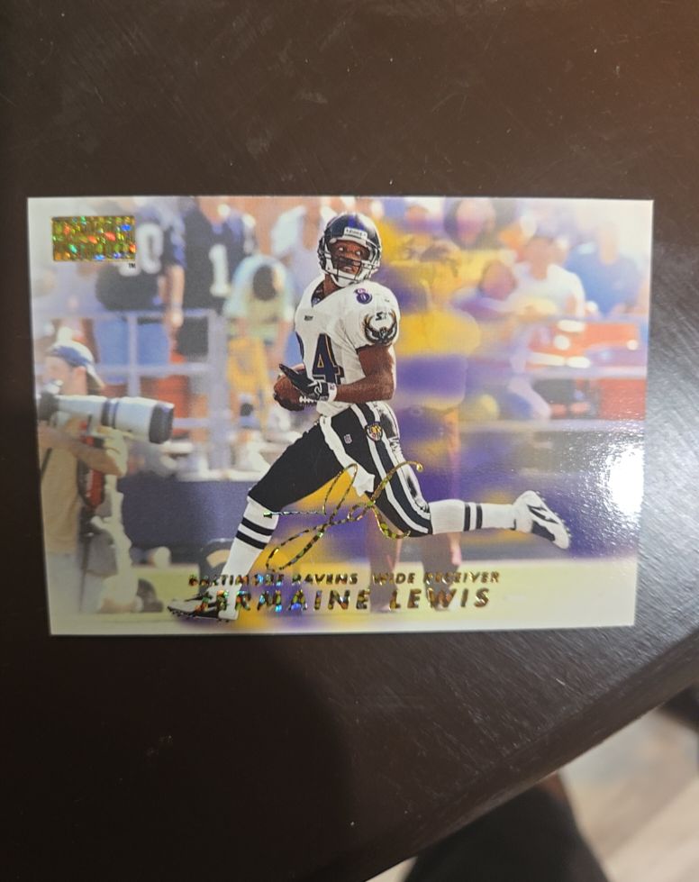 1998 SkyBox Premium #90 Jermaine Lewis — front