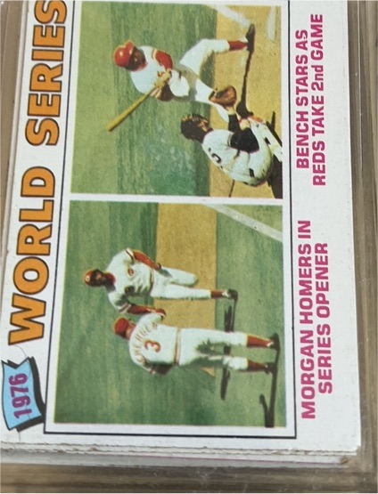 1977 Topps #411 1976 World Series Johnny Bench, Joe Morgan — front