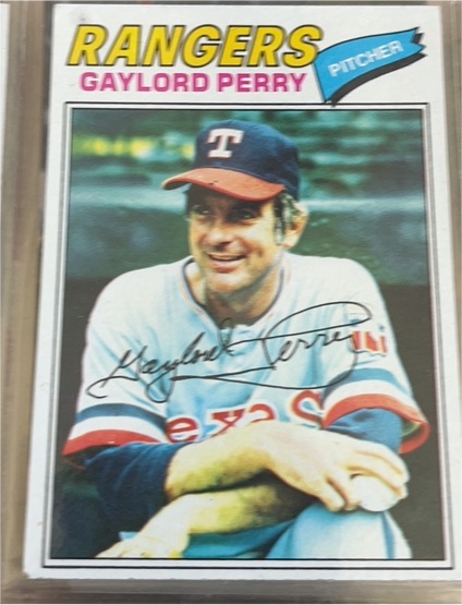 1977 Topps #152 Gaylord Perry — front