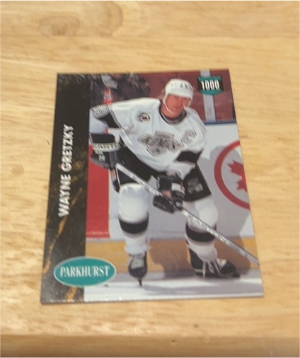 1991 Parkhurst #207 Wayne Gretzky — front