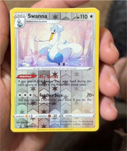 2020 Pokémon TCG Darkness Ablaze #149 Swanna — front