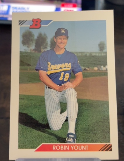 1992 Bowman #700 Robin Yount — front