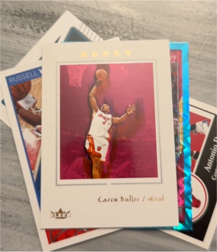 2003 Fleer Avant Caron Butler / Heat — front