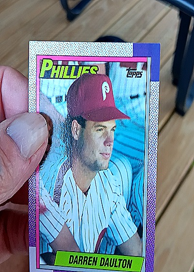 1990 Topps #542 Darren Daulton — front