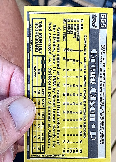 1990 Topps #655 Gregg Olson — back