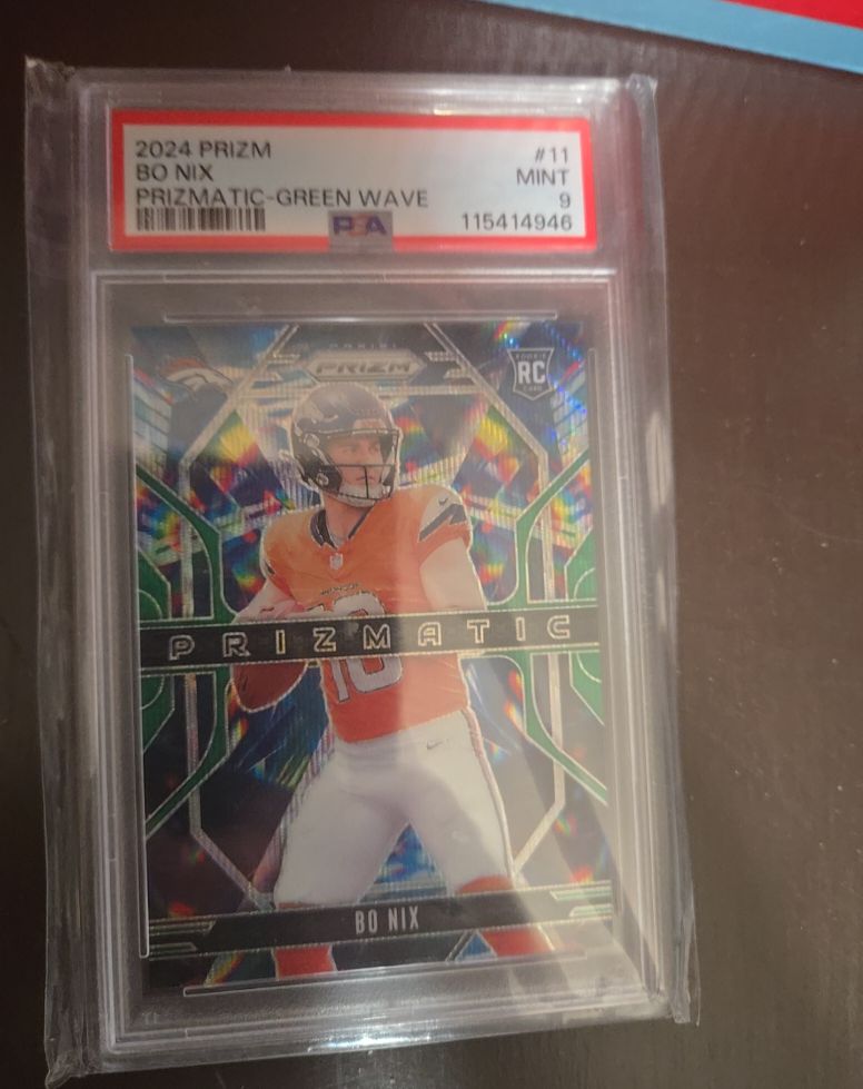 2024 Panini Prizm #11 Bo Nix Prizmatic Green Wave — front