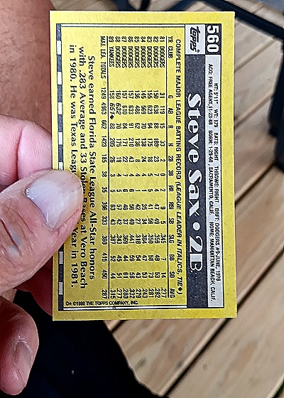 1990 Topps #560 Steve Sax — back