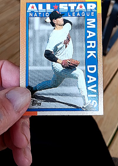 1990 Topps #407 Mark Davis — front