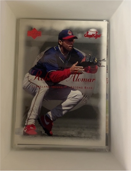 2001 Upper Deck Sweet Spot #9 Roberto Alomar — front
