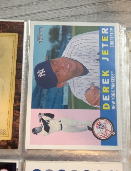 2009 Topps Heritage #83 Derek Jeter — front