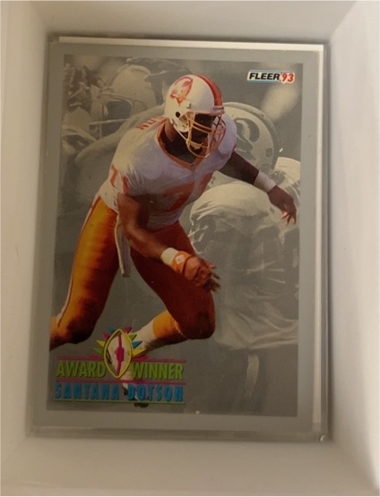 1993 Fleer #256 Santana Dotson — front