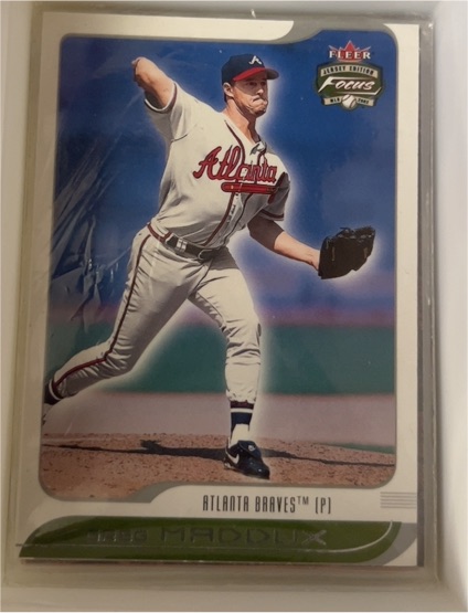 2002 Fleer Focus Jersey Edition #135 Greg Maddux — front