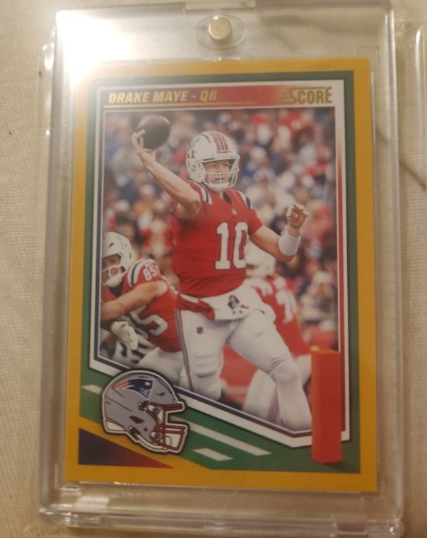 2025 Panini Score #27 Drake Maye — front