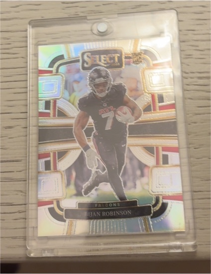 2023 Panini Select Concourse #4 Bijan Robinson — front