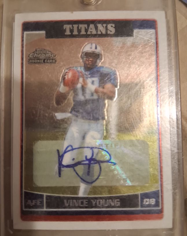 2006 Topps Chrome #247 Vince Young Rookie Autograph — front