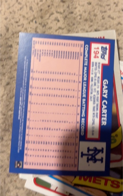 1984 Topps #194 Gary Carter — front