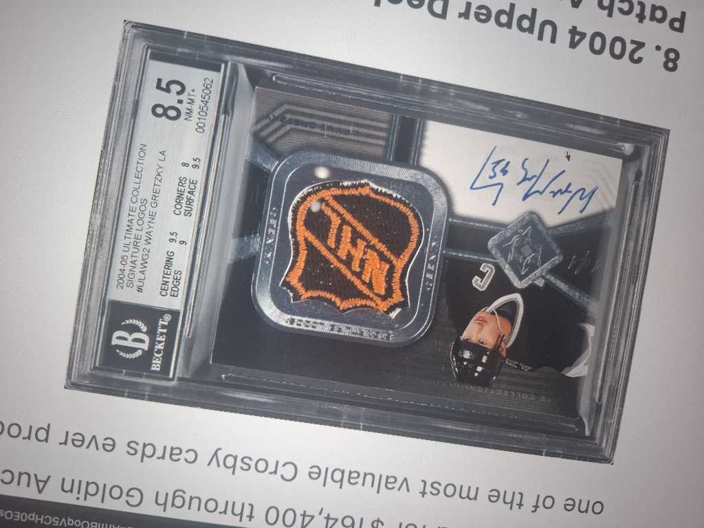 2004-05 Upper Deck Ultimate Collection Signature Logos NHL Shield Wayne Gretzky LA — front