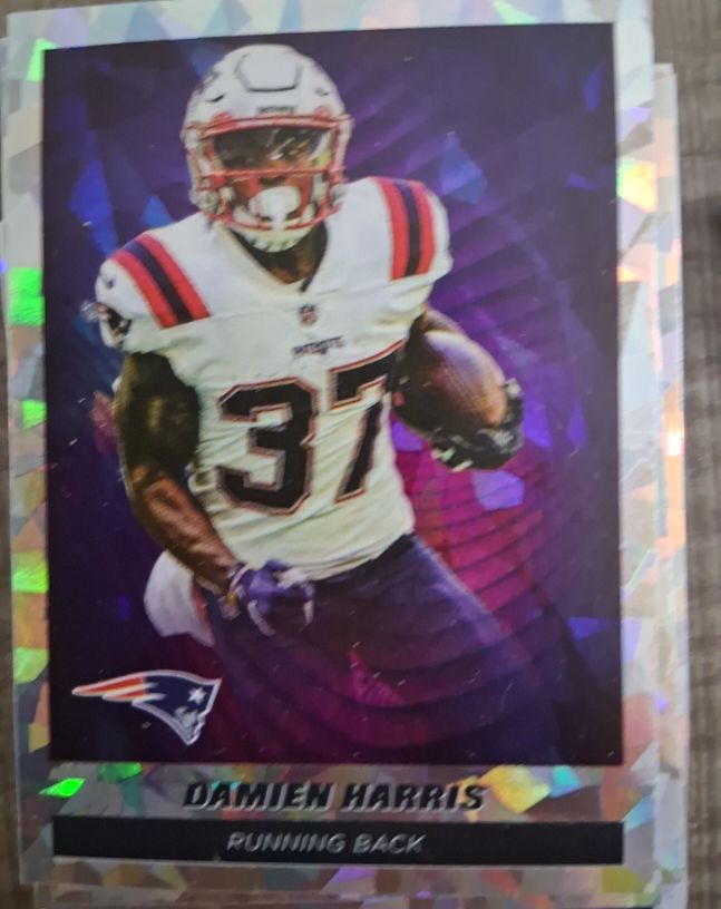 2021 Panini NFL Sticker Collection #72 Damien Harris — front