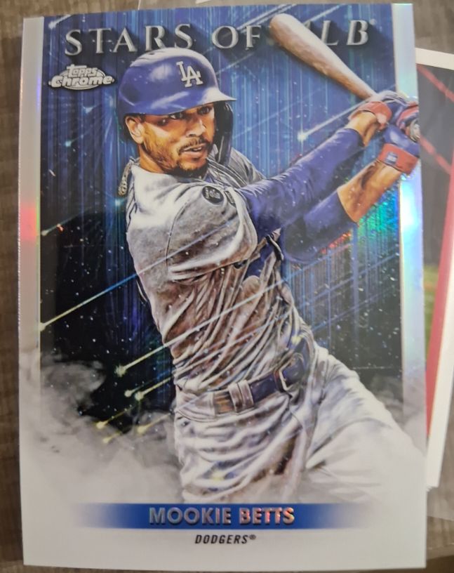 2022 Topps Stars of MLB Chrome #SMLBC-9 Mookie Betts — front