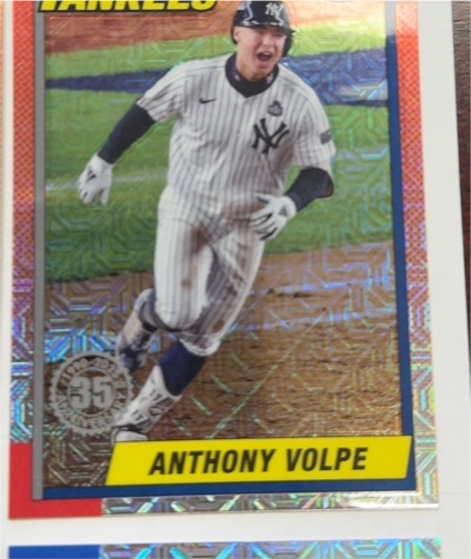2025 Topps Series 2 1990 Topps Chrome Silver Pack Mojo #T90C-130 Anthony Volpe — front