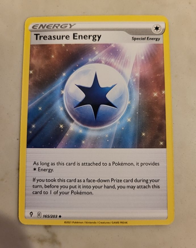 2021 Pokémon SWSH Evolving Skies #165 Treasure Energy — front