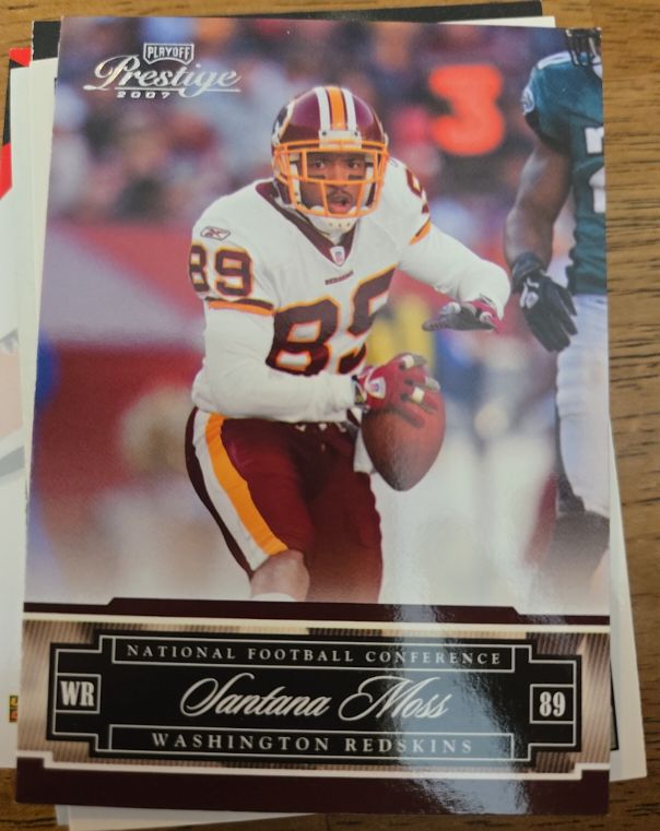 2007 Playoff Prestige #89 Santana Moss — front