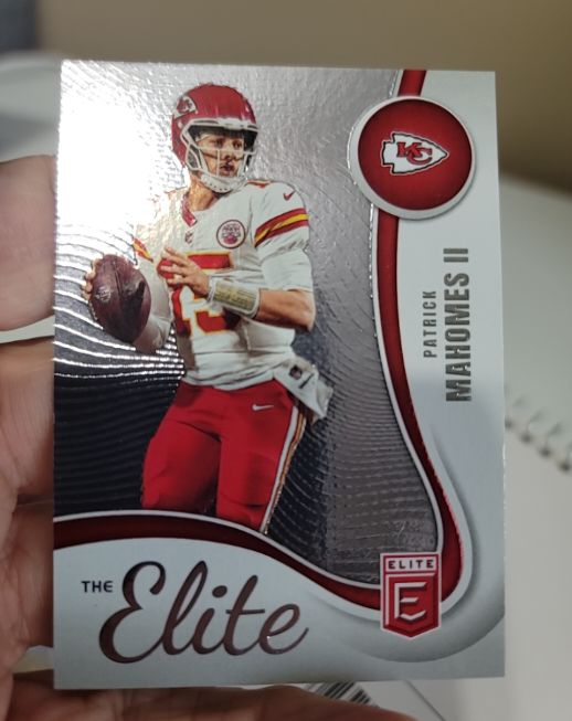 2025 Donruss Elite #9 Patrick Mahomes II The Elite — front