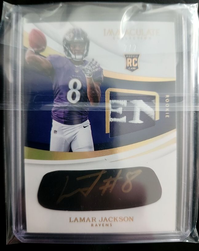 2018 Panini Immaculate Collection #2 Lamar Jackson — front