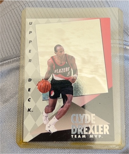 1992-93 Upper Deck Team MVP #22 Clyde Drexler — front