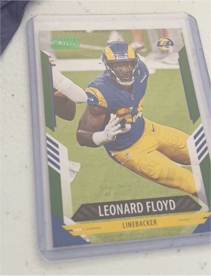 2021 Panini Score #257 Leonard Floyd — front