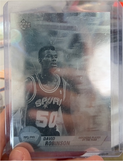 1992-93 Upper Deck #AW7 David Robinson Award Winner Holograms — front