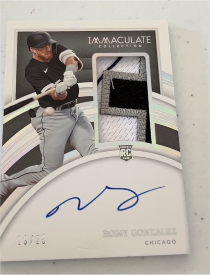 2022 Panini Immaculate Collection #25 Romy Gonzalez — front
