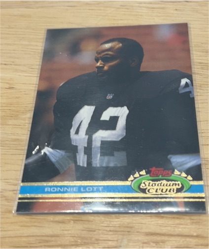 1991 Topps Stadium Club #341 Ronnie Lott — front