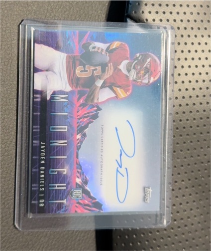 2024 Topps Midnight Horizon #RHS-JD Jayden Daniels — front