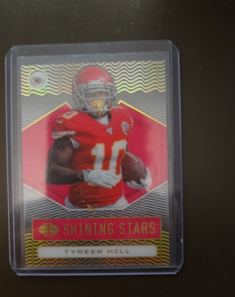2020 Panini Illusions #SS7 Tyreek Hill Shining Stars — front