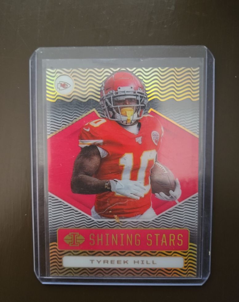 2020 Panini Illusions #SS7 Tyreek Hill Shining Stars — front