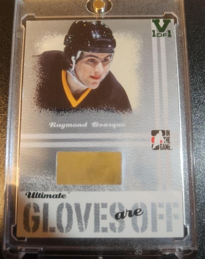 2005 In The Game Ultimate Memorabilia Gloves Are Off 1 of 1 Raymond Bourque — front
