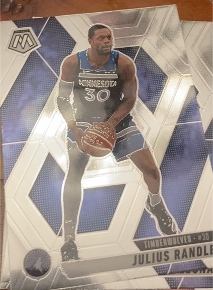 2024-25 Panini Mosaic Choice #107 Julius Randle — front
