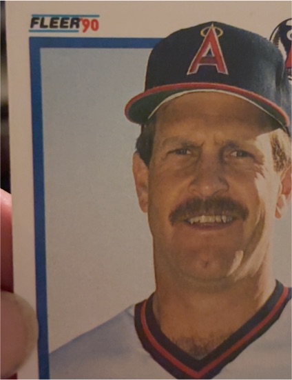 1990 Fleer #146 Claudell Washington — front