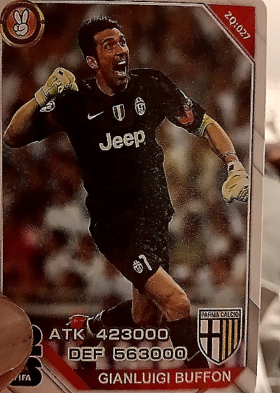 2020 Panini Calcio #20:037 Gianluigi Buffon — front