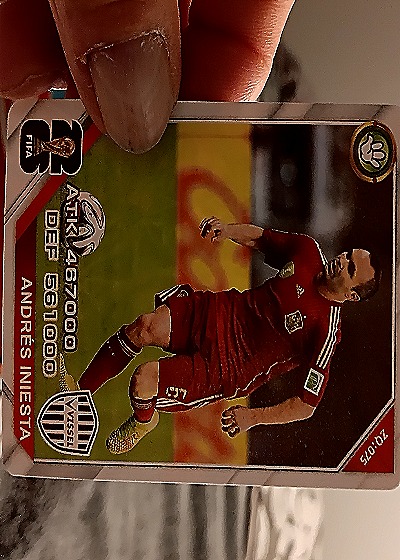 2005 FIFA Andres Iniesta #20-075 — front